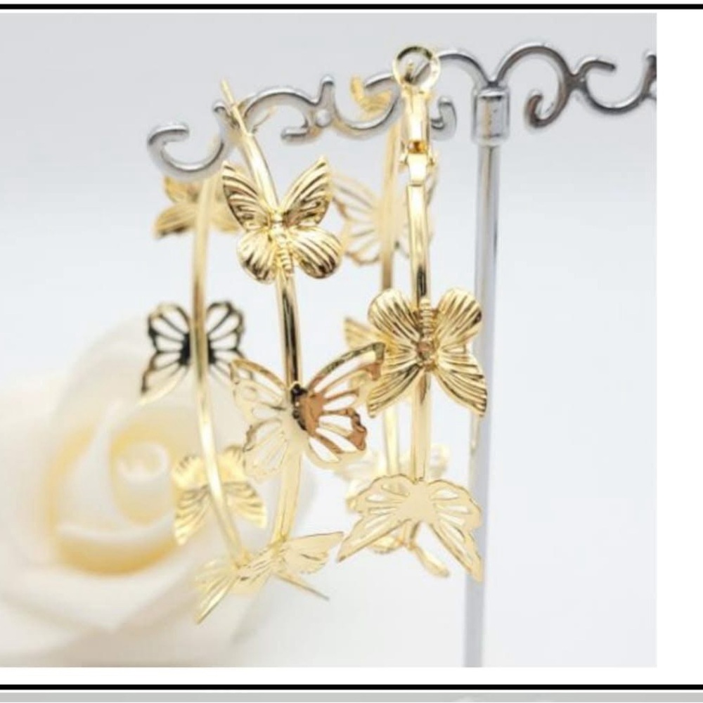 Jewels 4 You New Oro Laminado Elegant Gold Butterfly Hoop Earrings